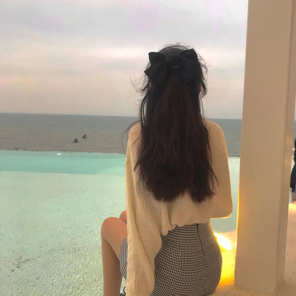 三十功名尘与土海报